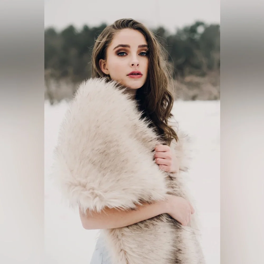 Bridal + Wedding Faux Fur Wrap - Size Small - Picture 3 of 4